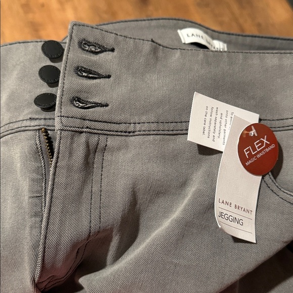 NWT LANE BRYANT Sz 18 Jegging High-Rise 3-Button Slim Flex Magic Waistband Grey - Picture 11 of 11